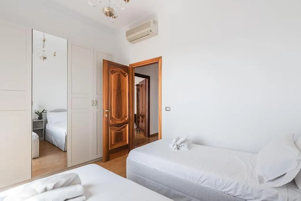 Apartmán Charme E Lusso A San Pietro Řím
